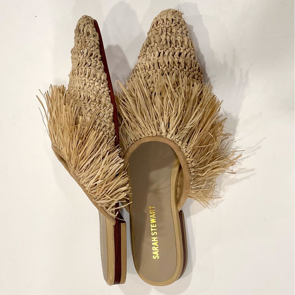 SARAH STEWART Eliza Raffia Handcrafted Mules Size 9 NWT